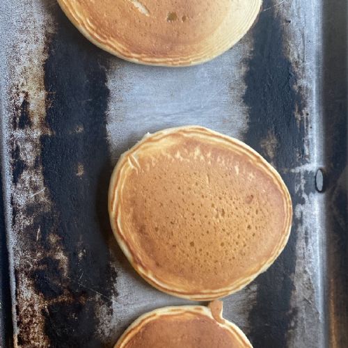 Mix a pancake, Stir a pancake, Pop it in the pan!