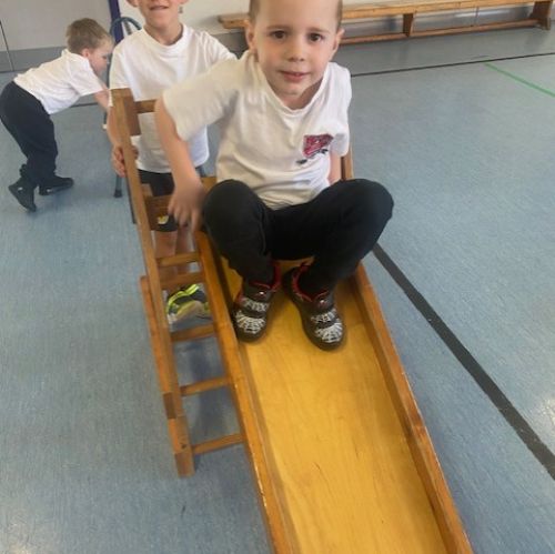 PE apparatus